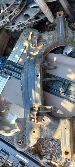 Подрамник chevrolet lacetti