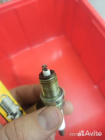 Свечи зажигания NGK bkr5eya-11 4 шт