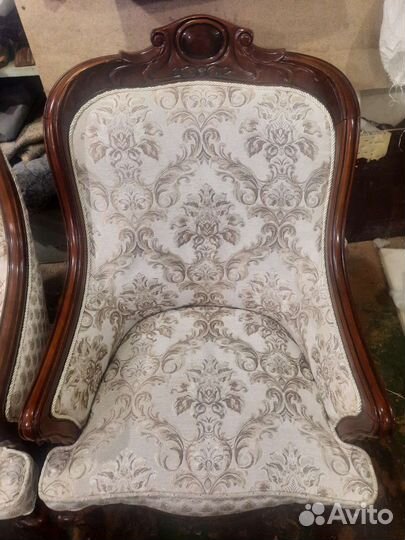 Перетяжка и ремонт мягкой мебели