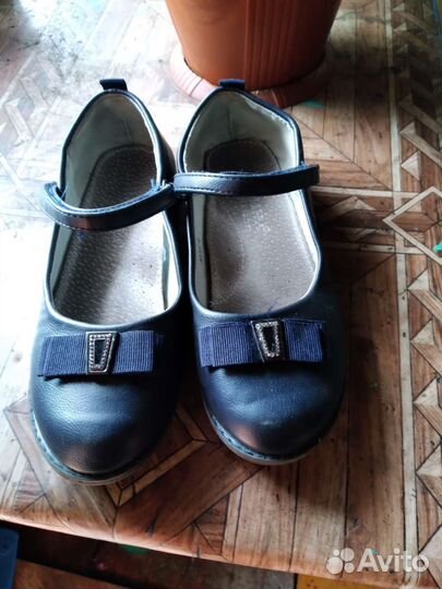 Обувь на девочку