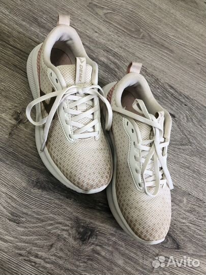 Кроссовки женские demix