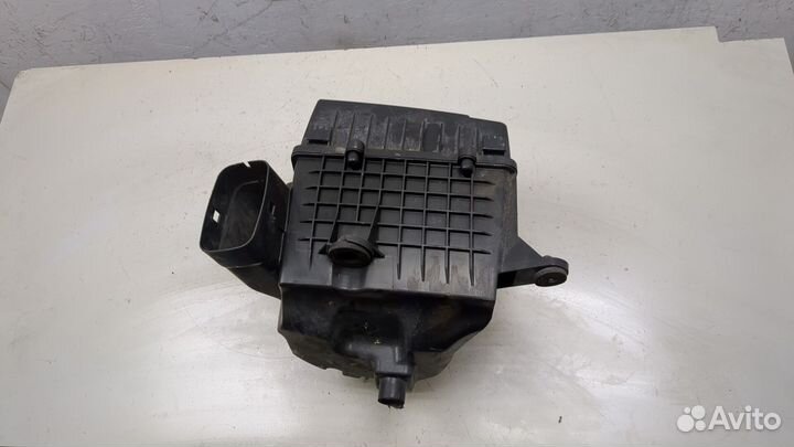 Корпус воздушного фильтра Skoda Rapid, 2014