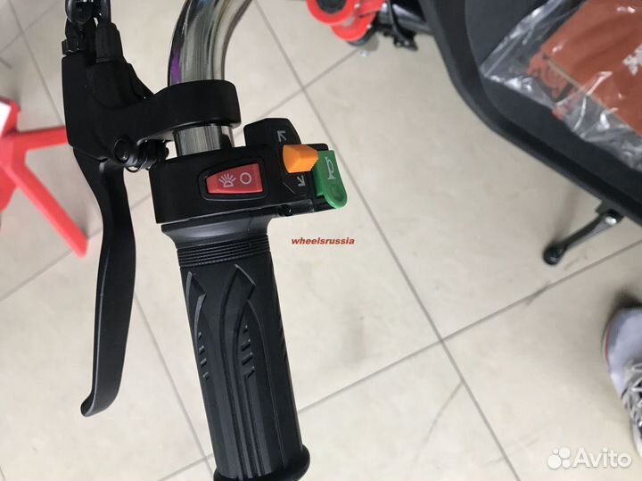 Электроскутер Kugoo Kirin C3 1000W 48V15Ah