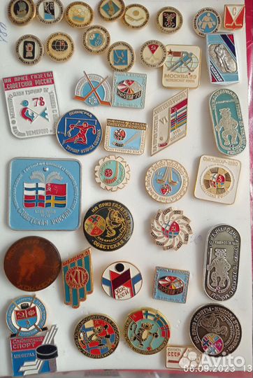 Знаки и значки СССР