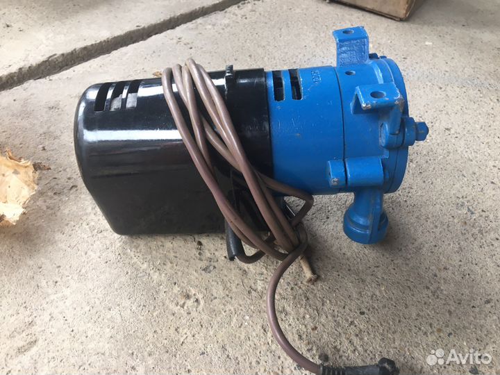 Электронасос для воды б/у