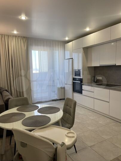 2-к. квартира, 60 м², 12/14 эт.