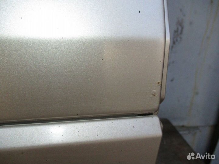 Дверь задняя правая Suzuki Grand Vitara 3