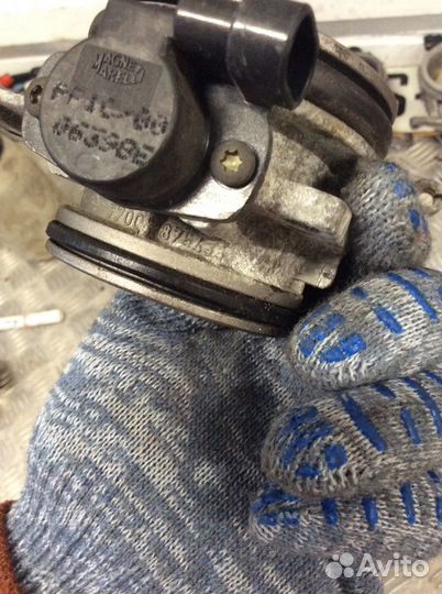 Заслонка дроссельная Renault Clio 2 поколение (199