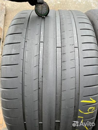 Michelin Pilot Super Sport 295/35 R20