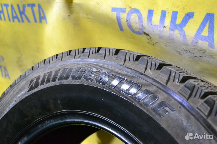Bridgestone ST30 215/65 R16