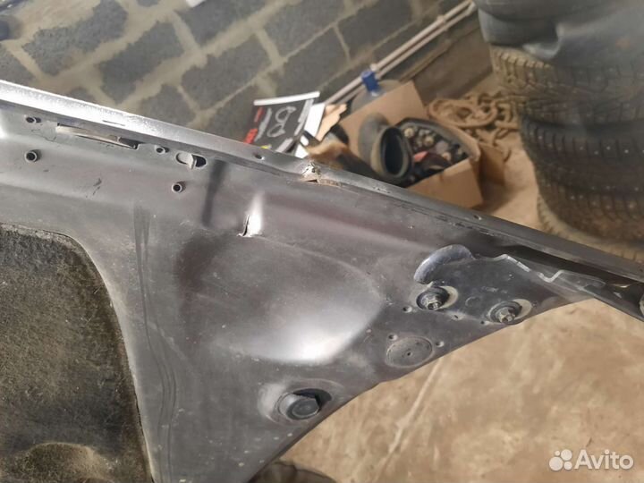 Капот Renault laguna 2