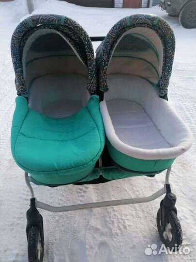 Коляска для двойни