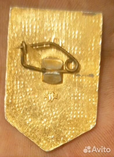 Олимпийский мишка 1980 значки