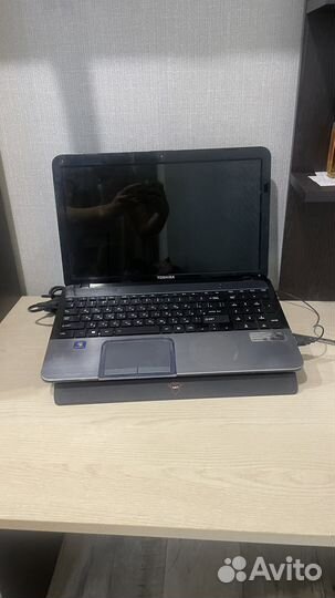 Ноутбук toshiba