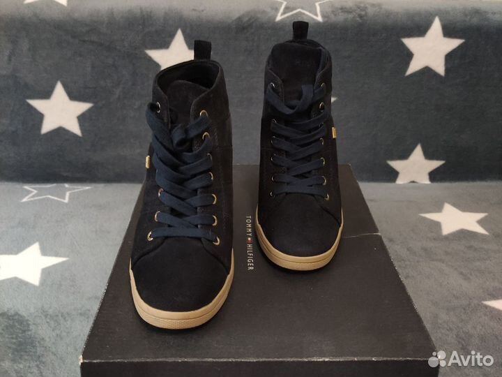 Ботинки женские