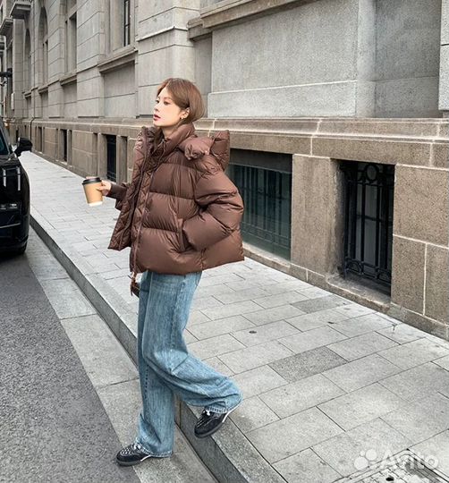 Коричневый пуховик женский