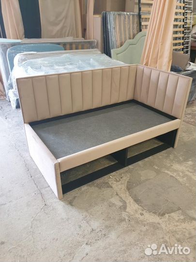 Детская кровать мягкая