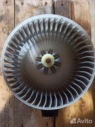 Мотор отопителя Honda CR-V 2727005080