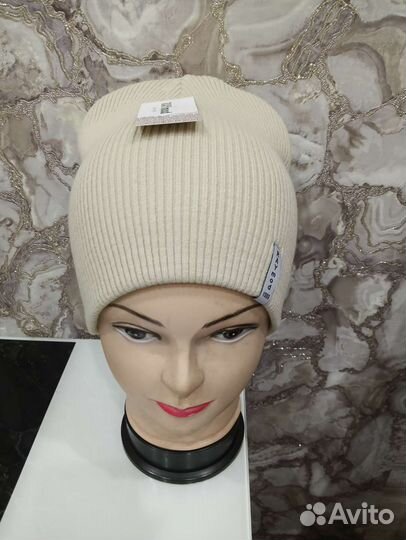 Шапка для девочки на осень новая