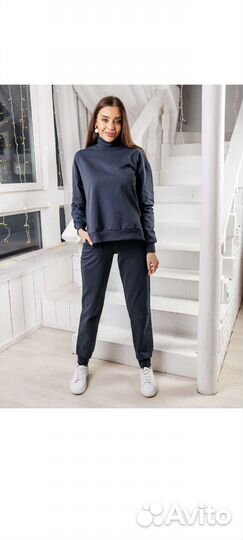 Весенний спортивный костюм женский новый