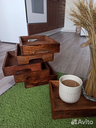 Поднос из мангового дерева