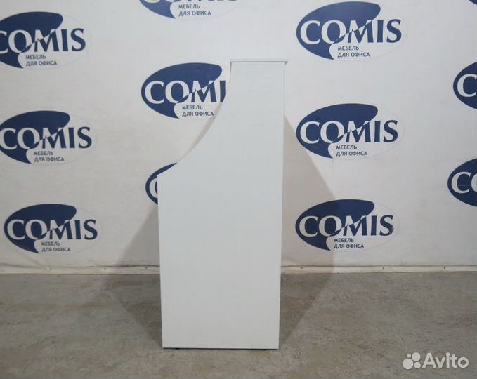 Стойка ресепшн