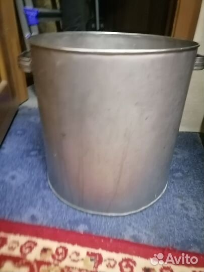 Бак из пищевой нержавейки высота 38 диаметр35