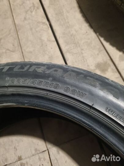 Bridgestone Turanza T005 225/45 R19