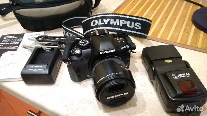 Фотоаппарат зеркальный olympus E-420