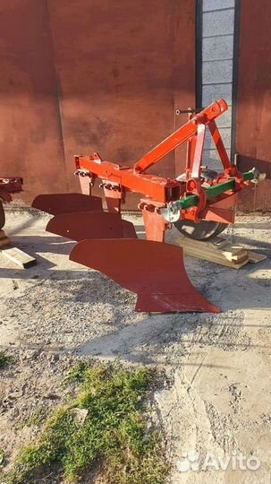 Плуг Одессапочвомаш ПЛН 3-35, 2000