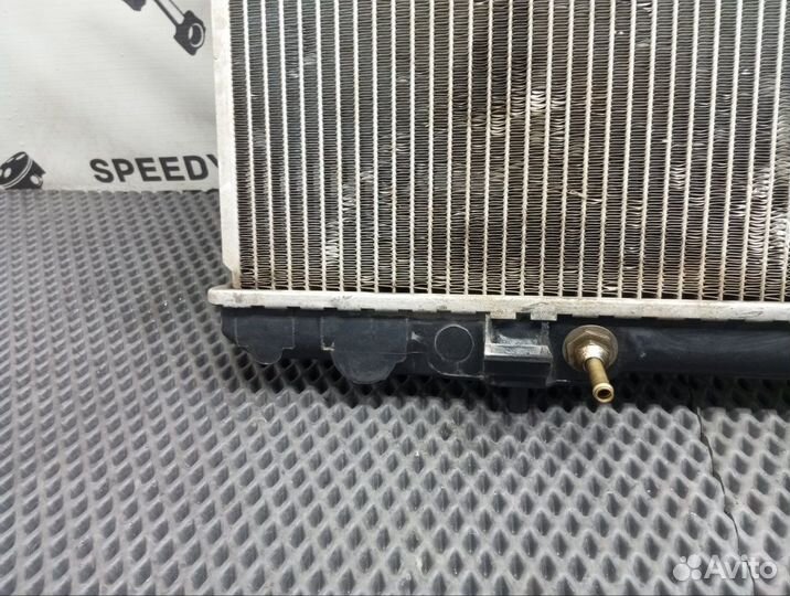 Радиатор охлаждения двигателя Nissan Cefiro E-A32