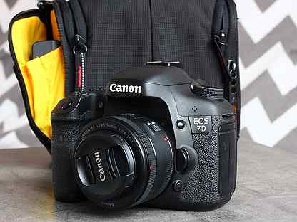 Фотоаппарат Canon 7D отличный
