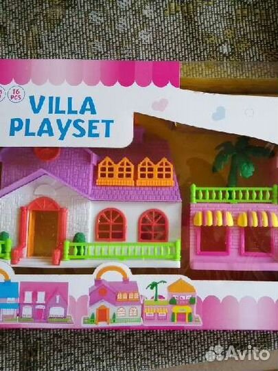 Игрушечный домик для кукол