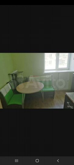 Доля в 2-к. квартире, 39,9 м², 1/2 эт.