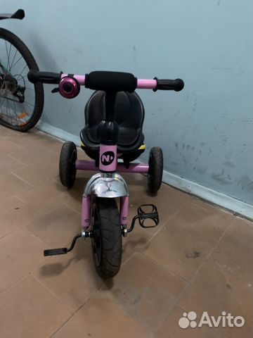 Трехколесный велосипед