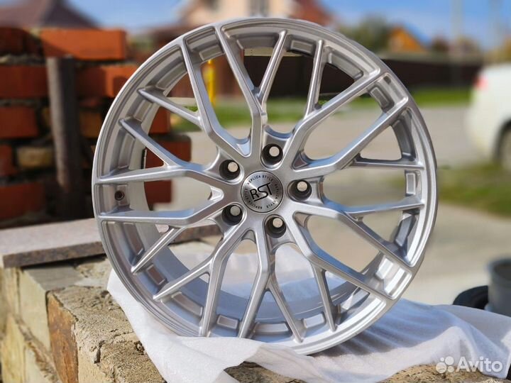 Литые диски R18 5x114 3