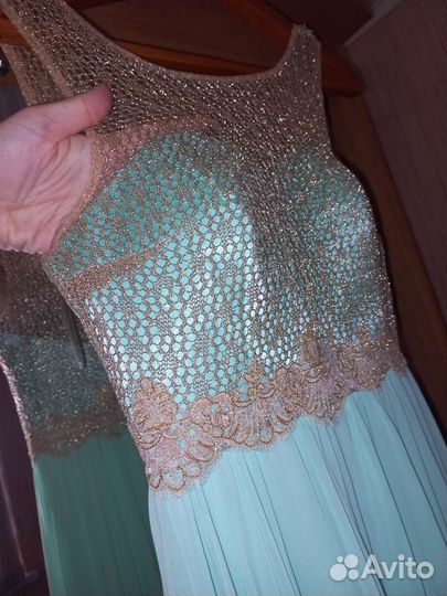 Вечернее платье в пол