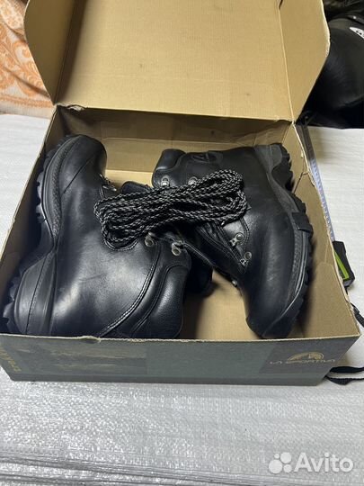 Горные ботинки