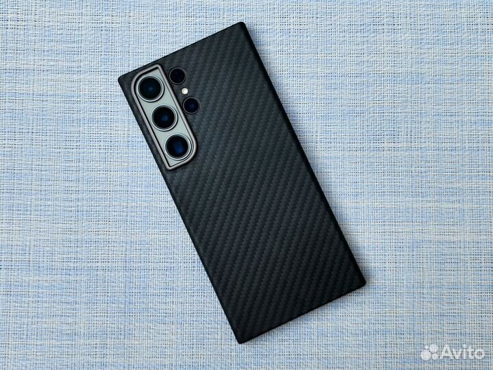 Carbon чехол для Samsung S23 Ultra