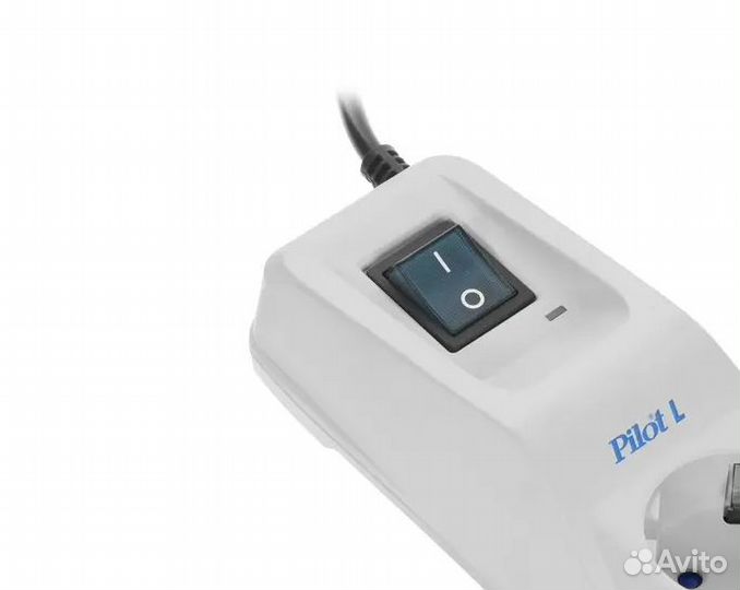 Сетевой фильтр Pilot L 6 розеток 5м