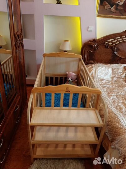 Детская кроватка