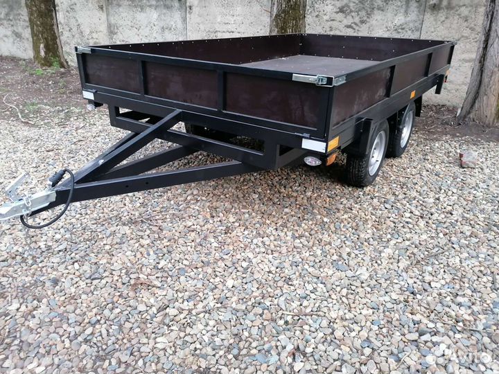 Производство и продажа легковых автоприцепов