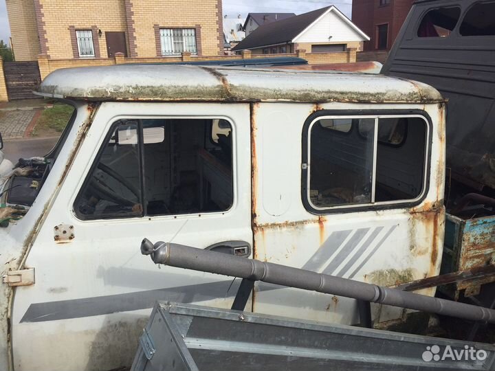 УАЗ 3303 бортовой