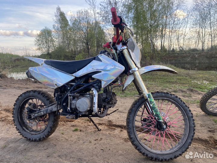 Мотоцикл Kayo yx150