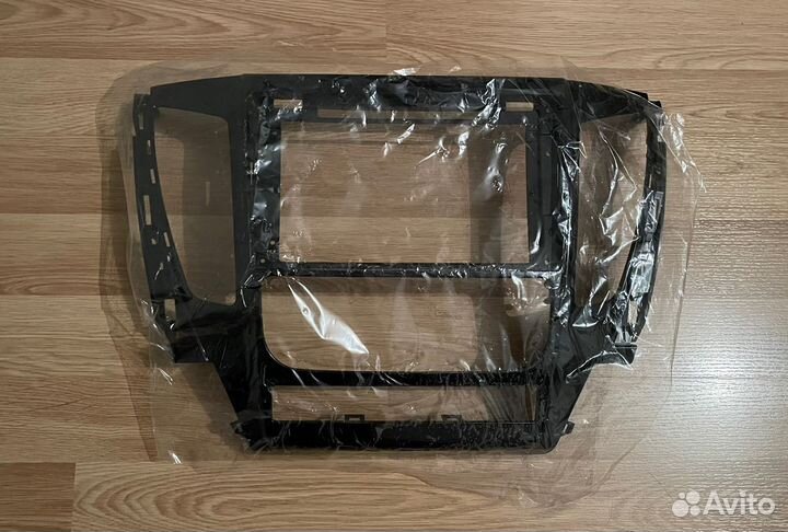 Переходная рамка Mitsubishi pajero sport, L-200