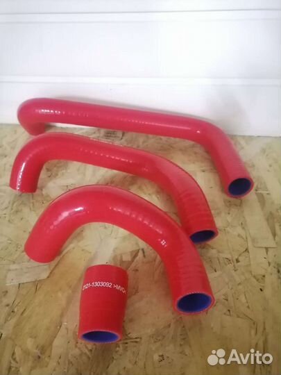 Силиконовые патрубки птп на Ваз Ниву