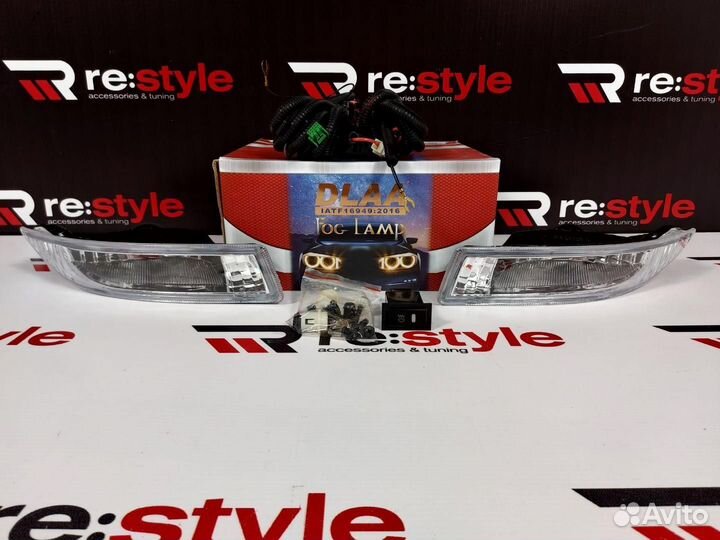 Туманки Toyota Fielder 121 1м 00-02г TY400 dlaa