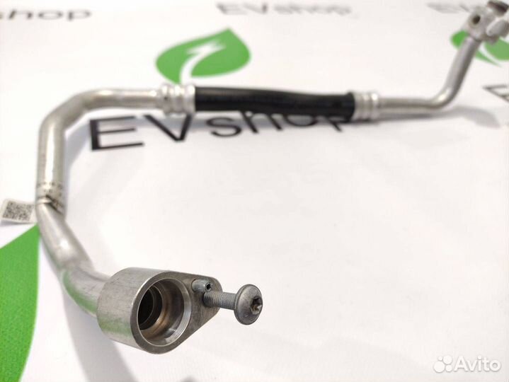 Трубка кондиционера Audi e-tron 2019 4KL 816 727 E