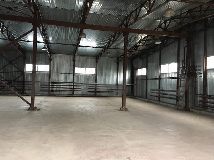 Свободного назначения, 950 м²