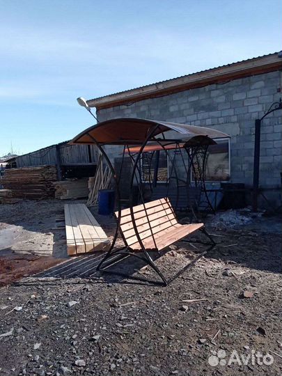 Кованые качели